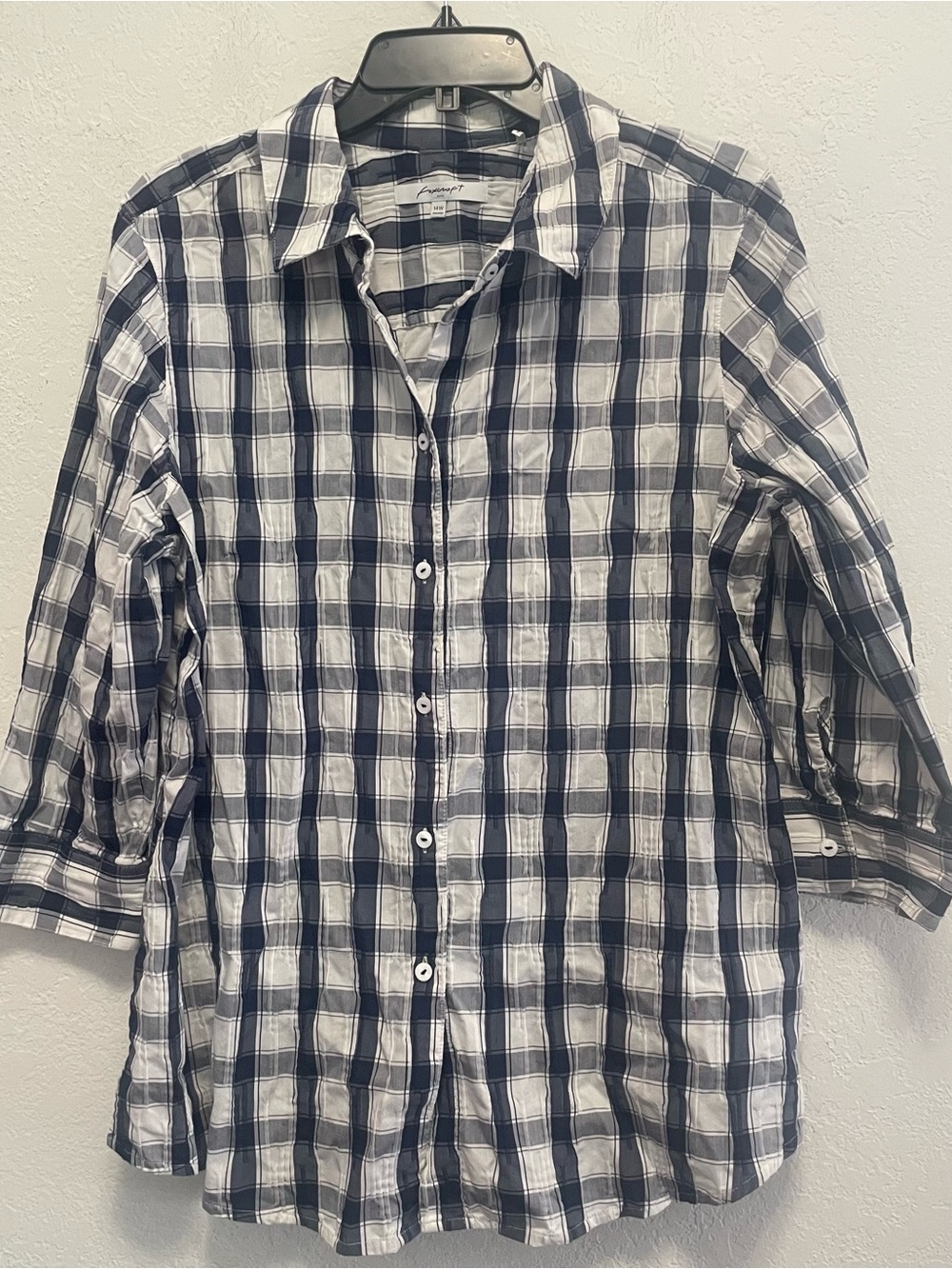 Foxcroft Womens Shirt Sz 14W Shaped Blue Plaid Button Up Pleated 3/4 Sleeve Top